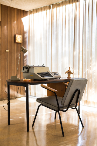 Illustration for article titled This Home Filled With Cold War Design Is Stuck Behind the Iron Curtain